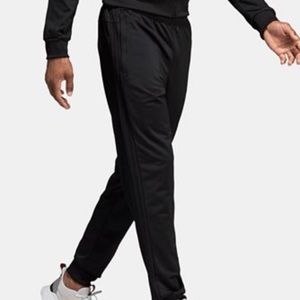 Black Men’s Adidas Joggers Size Medium